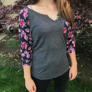 Rue21 3/4 Sleeve Floral Top